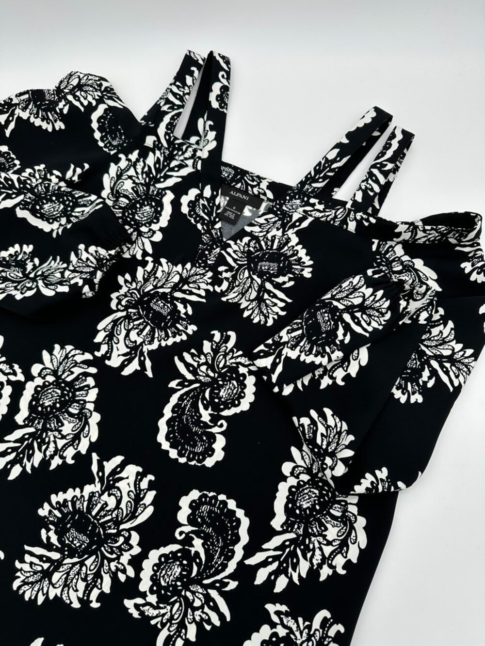 Alfani Women's Cold Shoulder V-Neck Strappy Floral Blouse, Size S, Black/White